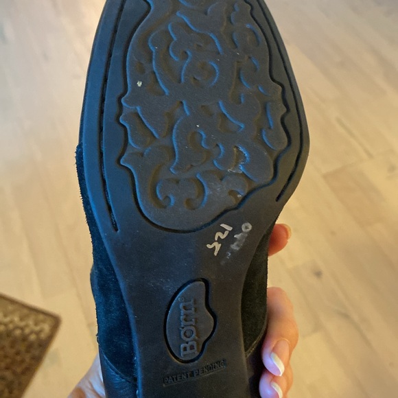 BORN Black heels with cute strap with elastic, size 8.5, NWOT, 3” heel - Picture 6 of 13